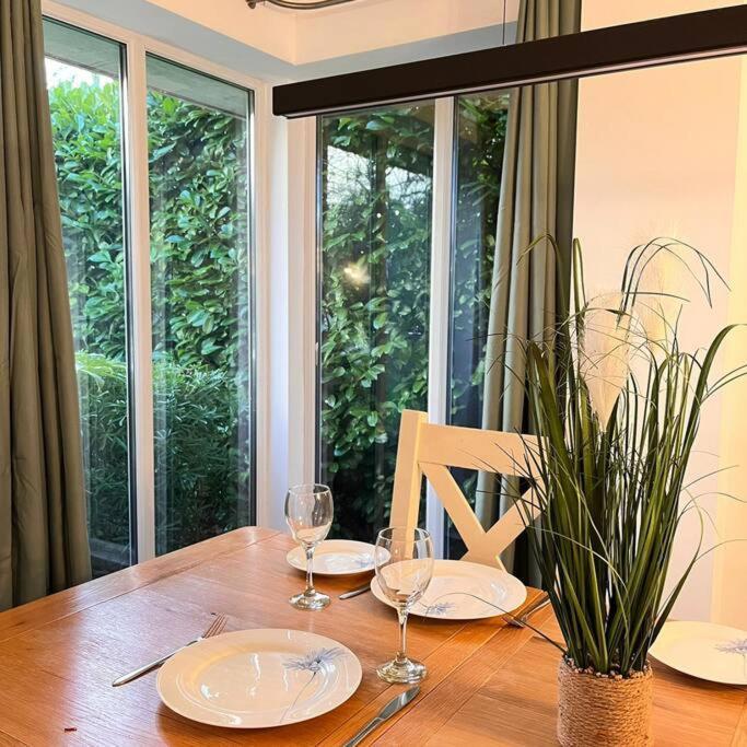 Space And Comfort In Summertown Oxford Exterior foto